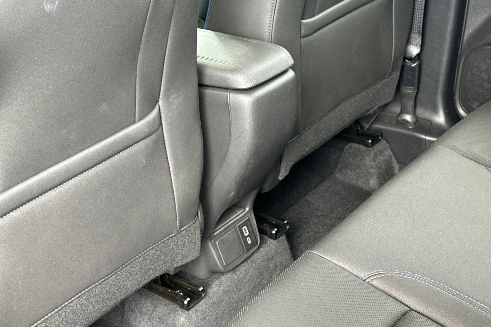 Used 2026 Buick Encore GX Sport Touring image 15