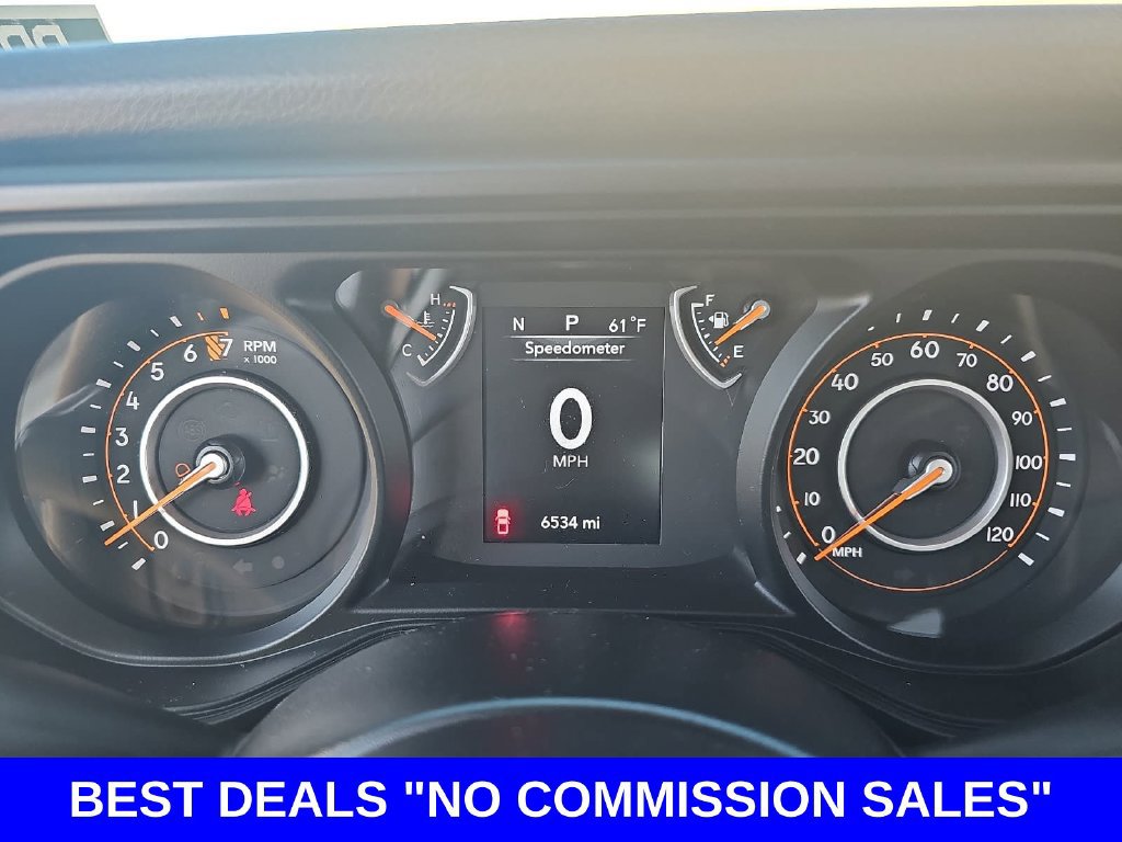 Used 2025 Jeep Gladiator Sport AWD/4WD image 18