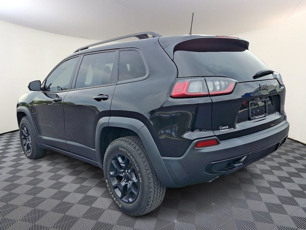 Used 2022 Jeep Cherokee Latitude AWD/4WD image 7