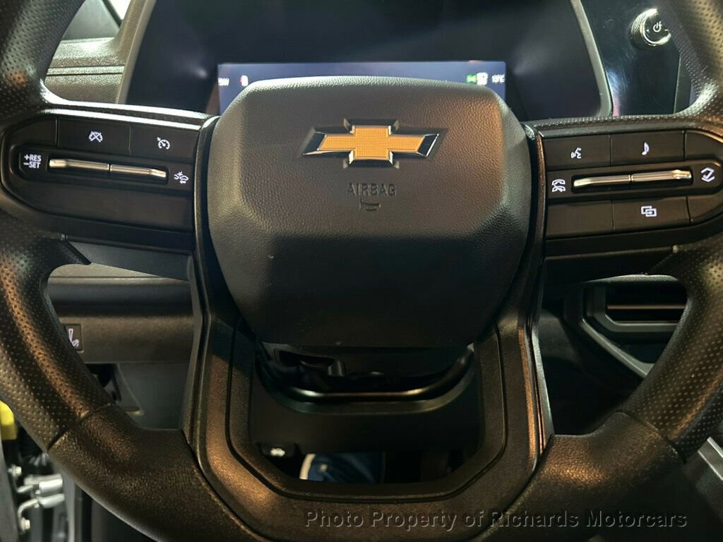 Used 2024 Chevrolet Colorado W/T w/ Advanced Trailering Package image 17