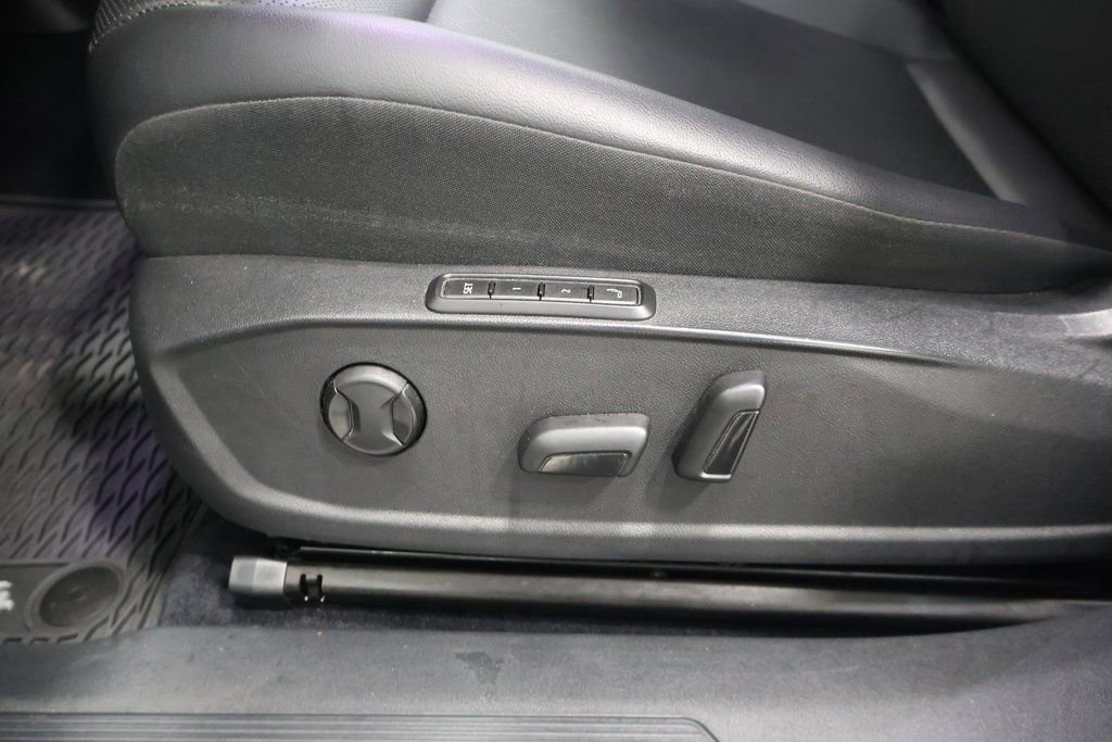 Used 2021 Volkswagen ID.4 Pro S image 14