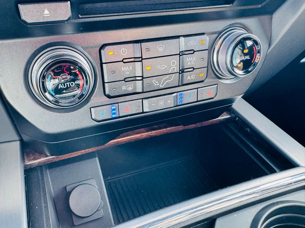 Used 2017 Ford F350 Platinum w/ Platinum Ultimate Package image 21