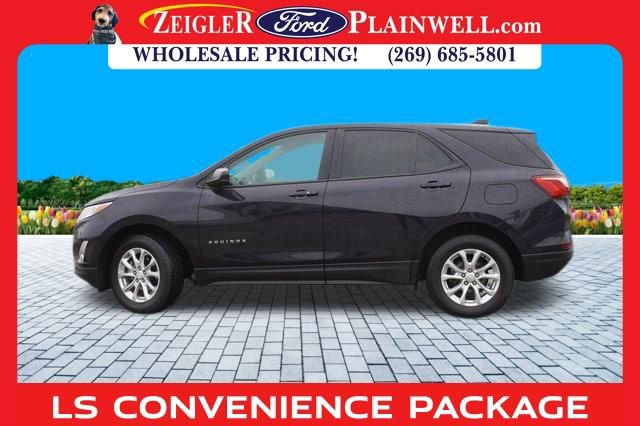 Used 2020 Chevrolet Equinox LS w/ LS Convenience Package image 2