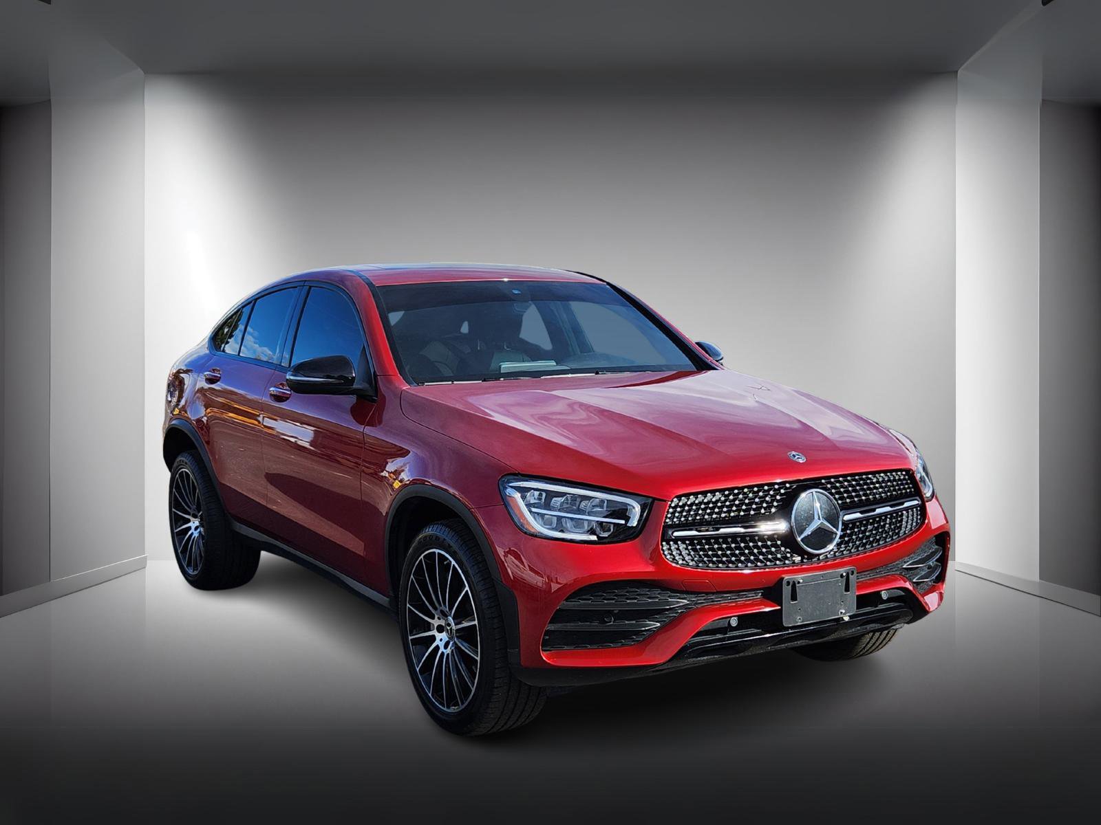 Used 2020 Mercedes-Benz GLC 300 4MATIC Coupe image 5
