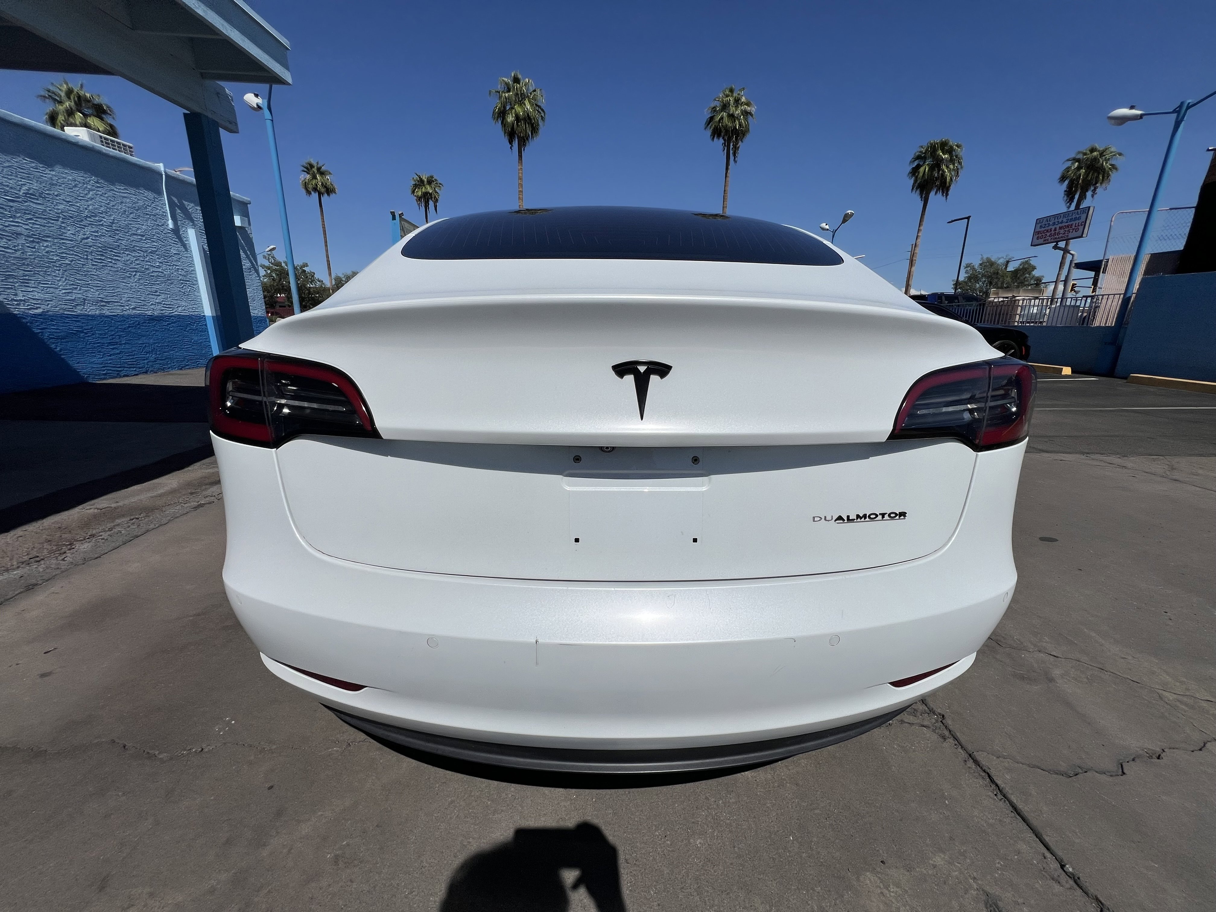 Used 2018 Tesla Model 3 Long Range image 4