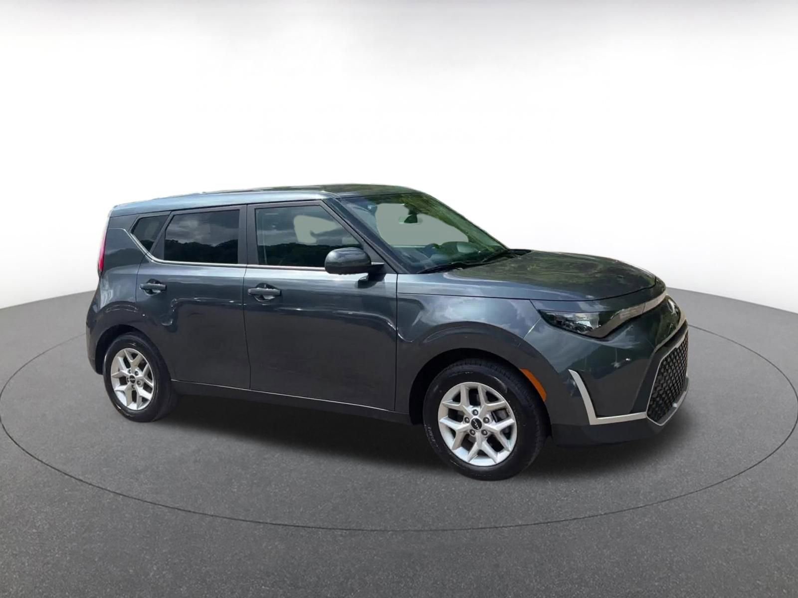 Used 2025 Kia Soul LX w/ LX Technology Package FWD video 2