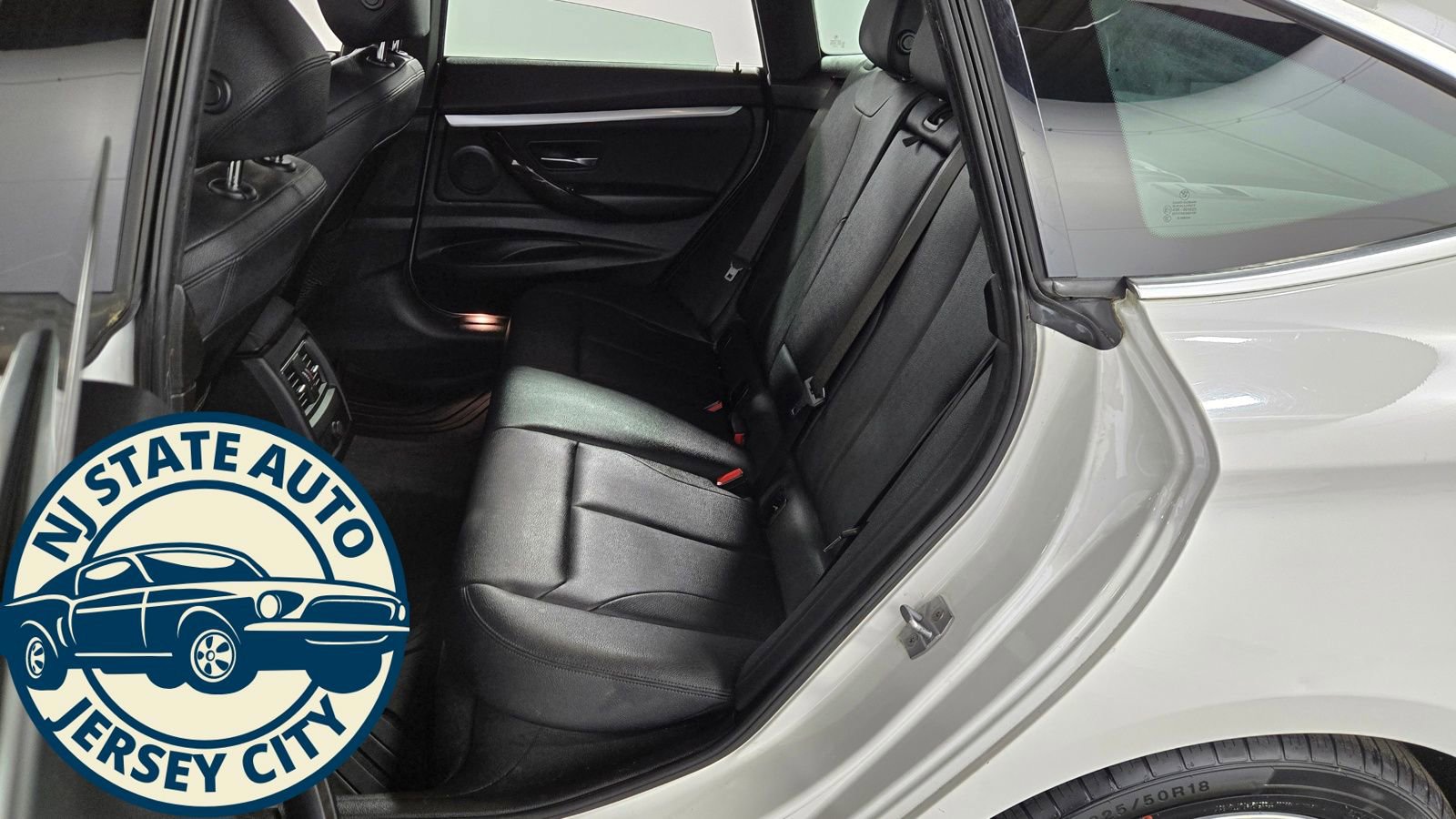 Used 2019 BMW 330i Gran Turismo xDrive w/ Convenience Package image 25