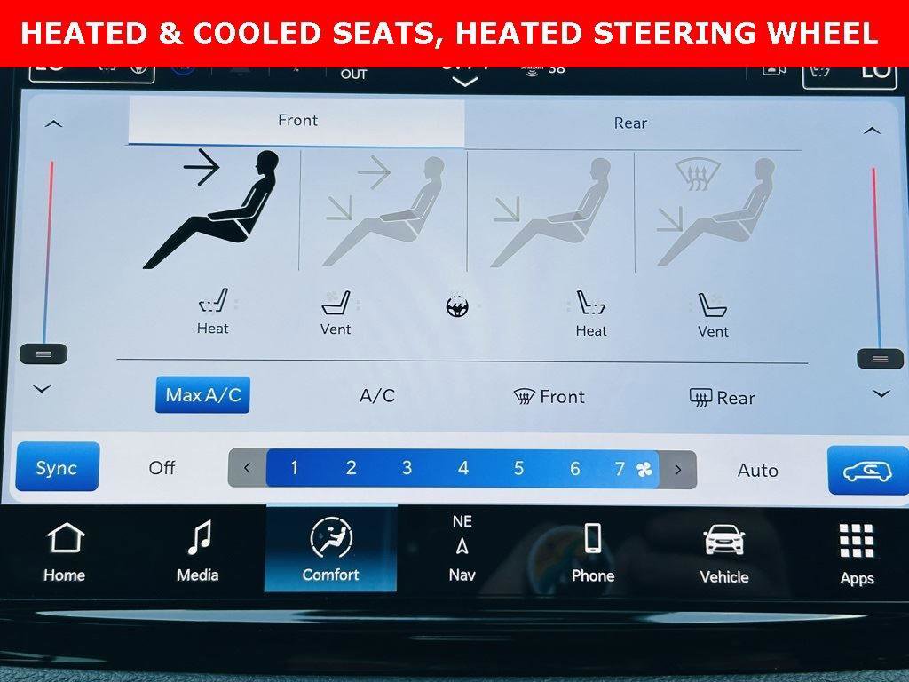 New 2026 Chrysler Pacifica Limited w/ Uconnect Theater Family Group image 10