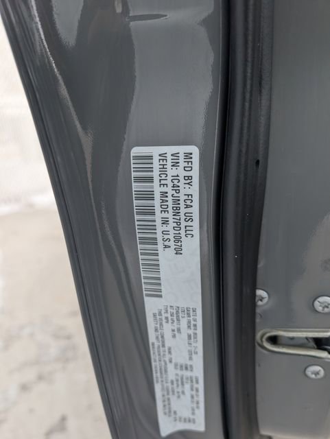 Used 2023 Jeep Cherokee Trailhawk w/ Trailer Tow Group image 37