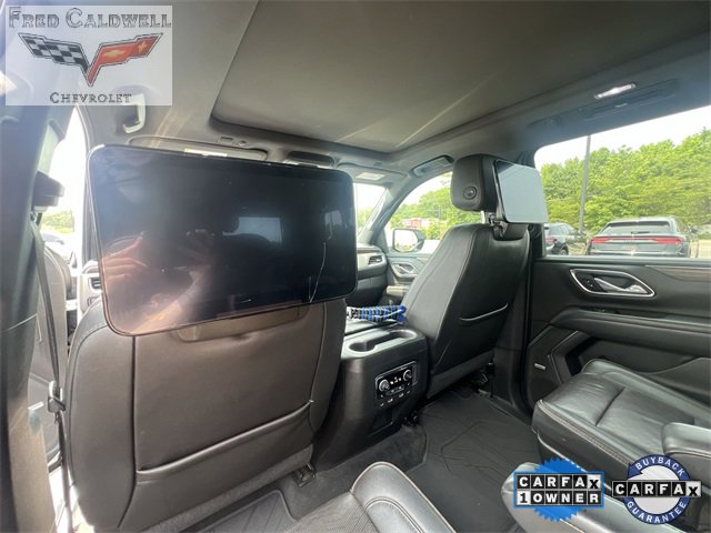 Used 2021 Chevrolet Suburban High Country w/ Premium Package image 36