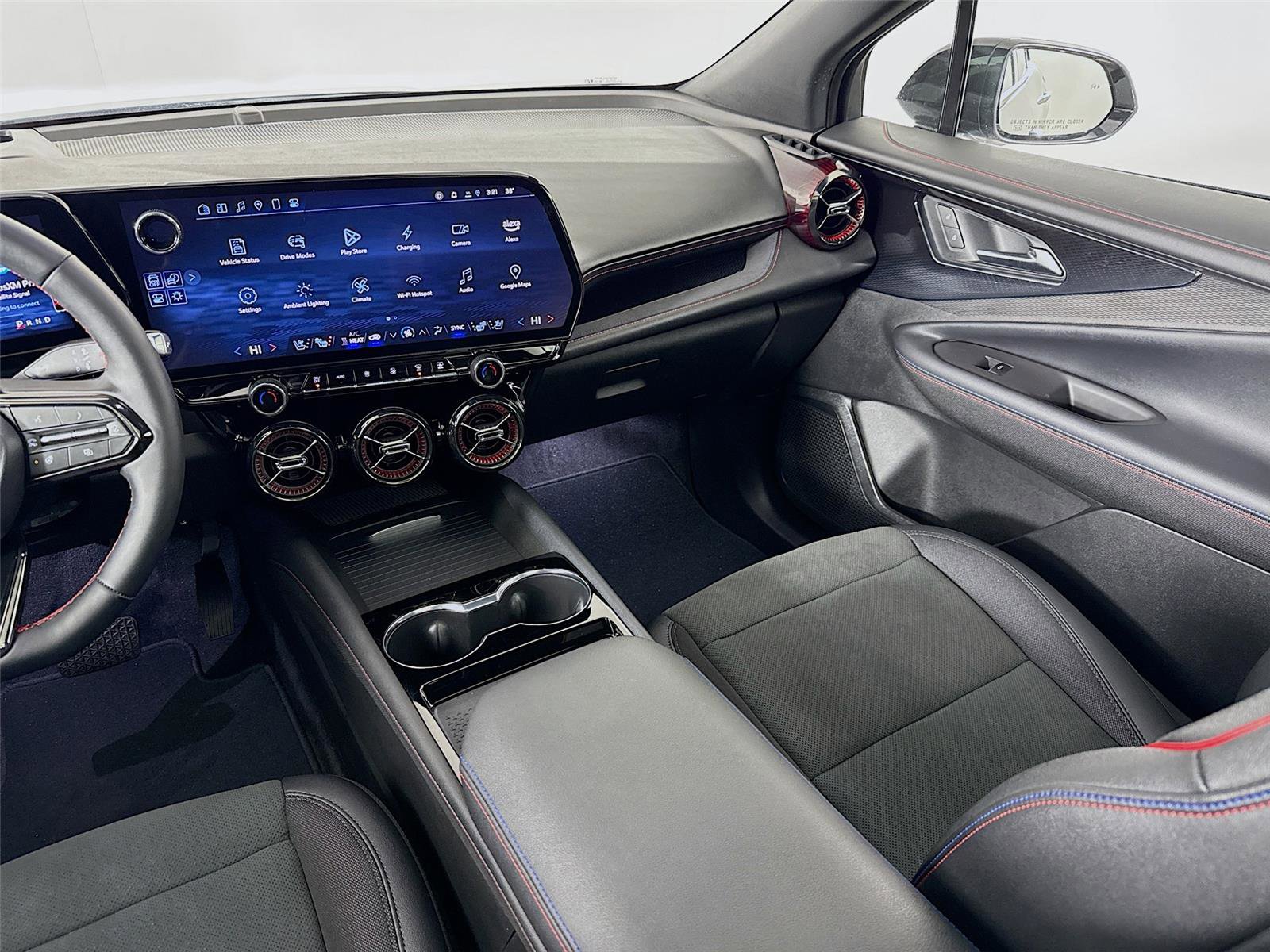 Used 2025 Chevrolet Blazer EV RS image 24