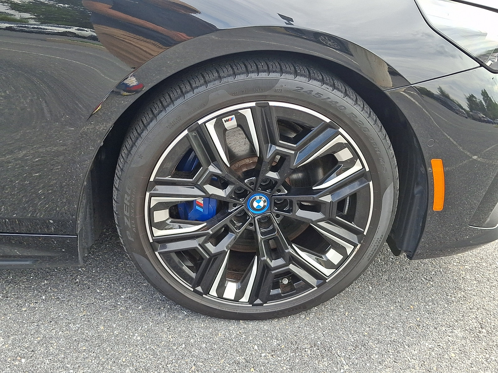 Used 2024 BMW i5 M60 w/ Executive Package AWD/4WD image 8