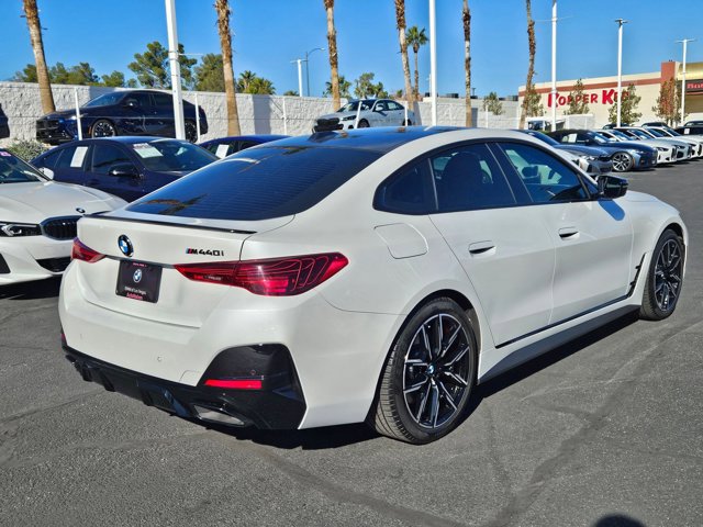 Certified 2025 BMW M440i w/ Premium Package image 5