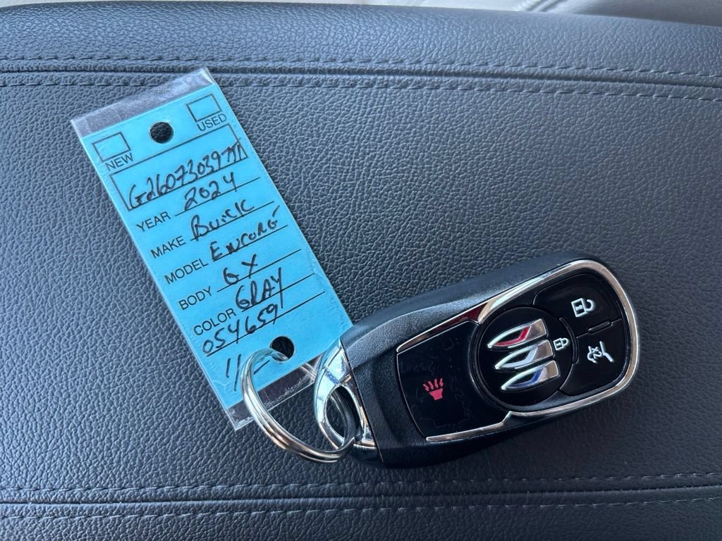 Used 2024 Buick Encore GX Sport Touring w/ Advanced Technology Package AWD/4WD image 33