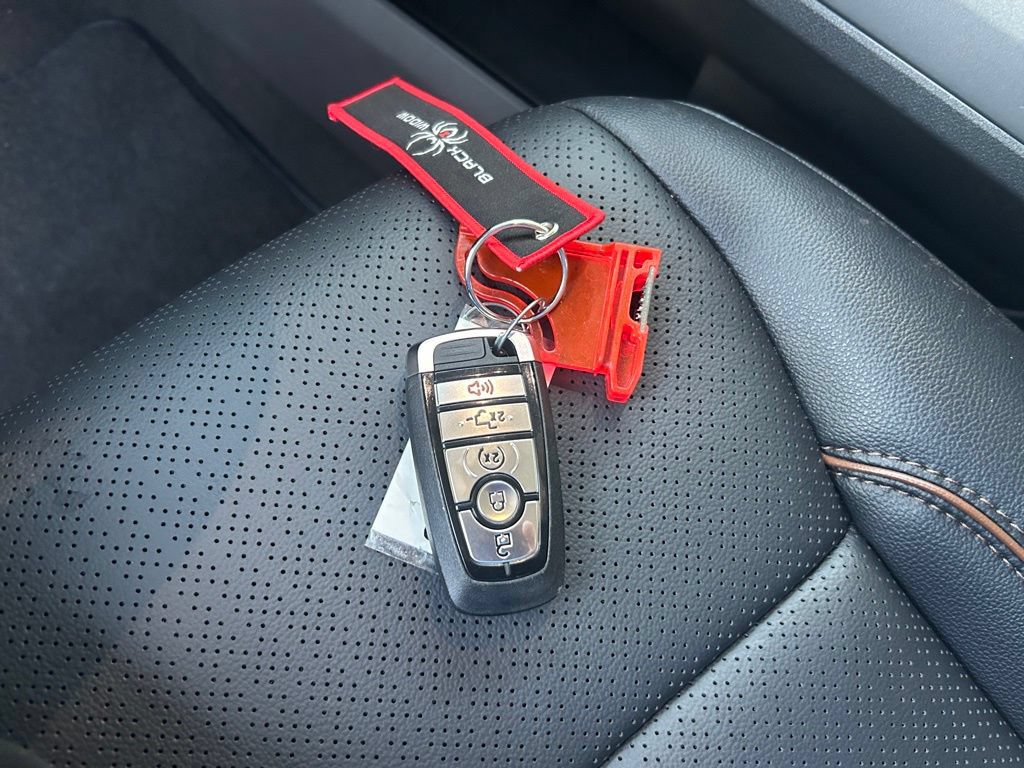 New 2026 Ford F250 Lariat w/ Black Appearance Package AWD/4WD image 44