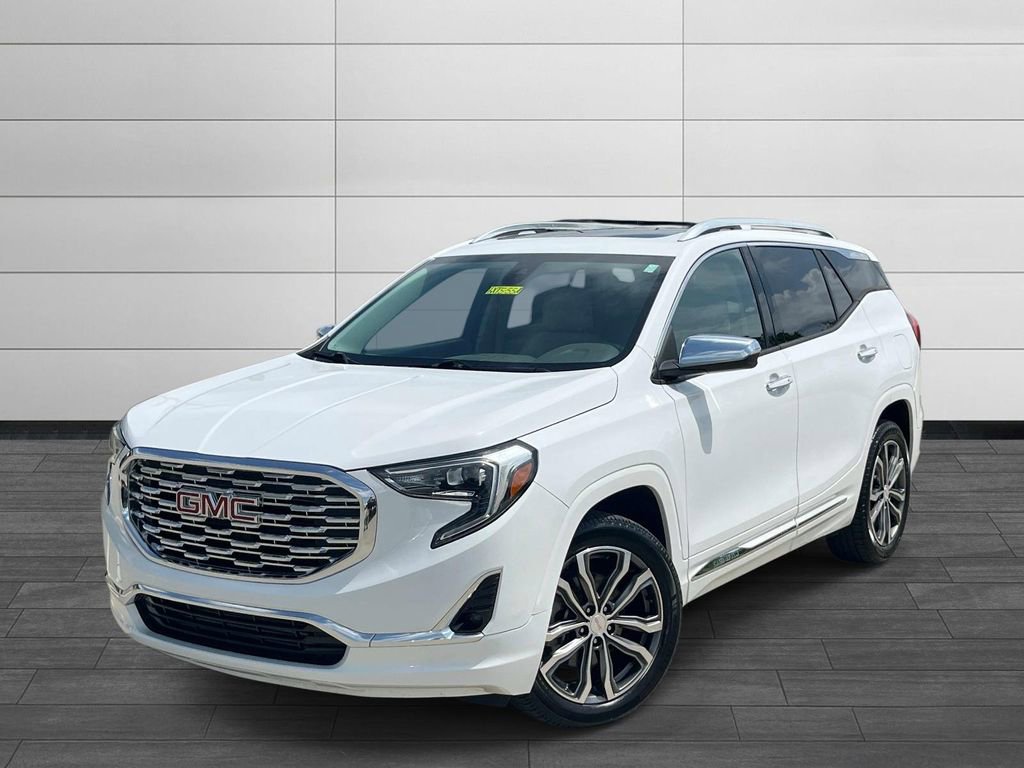 Used 2019 GMC Terrain Denali w/ Driver Alert Package II AWD/4WD image 1
