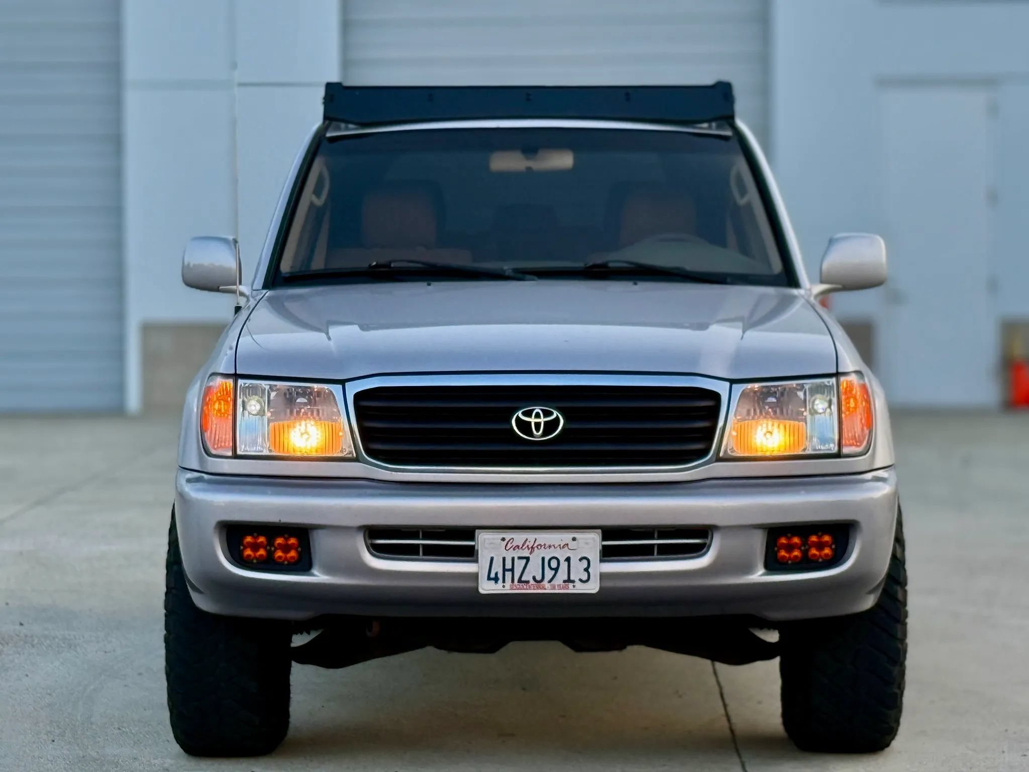Used 2000 Toyota Land Cruiser AWD/4WD image 12