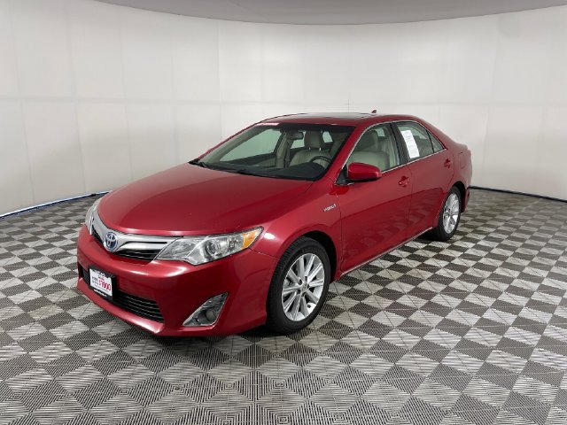 Used 2012 Toyota Camry XLE w/ Leather Pkg FWD image 1