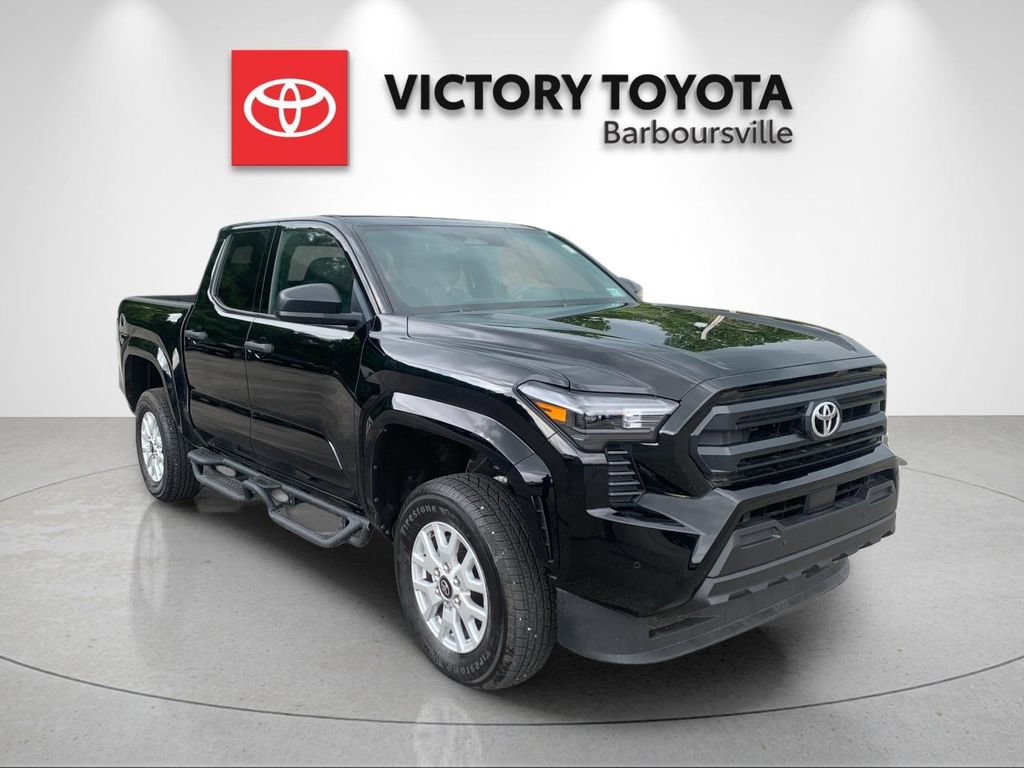 Used 2025 Toyota Tacoma SR w/ SR Upgrade Package RWD image 5