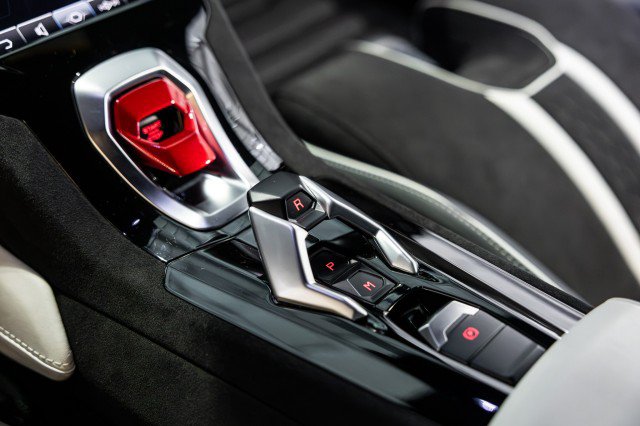 Used 2023 Lamborghini Huracan Tecnica RWD image 44