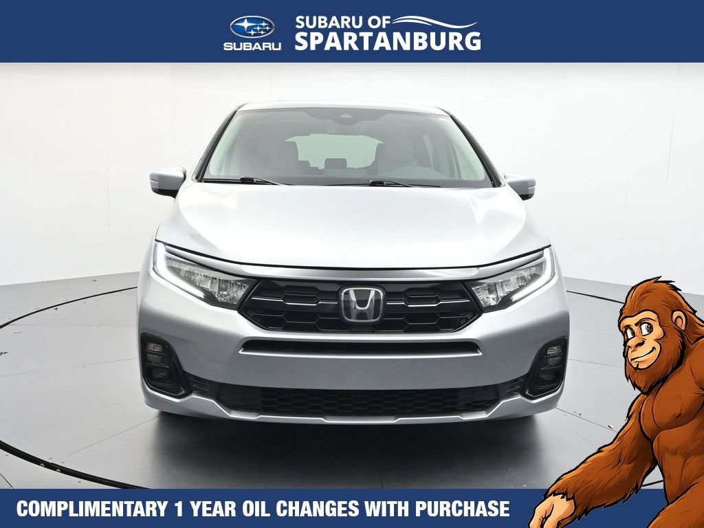 Used 2026 Honda Odyssey Elite image 2
