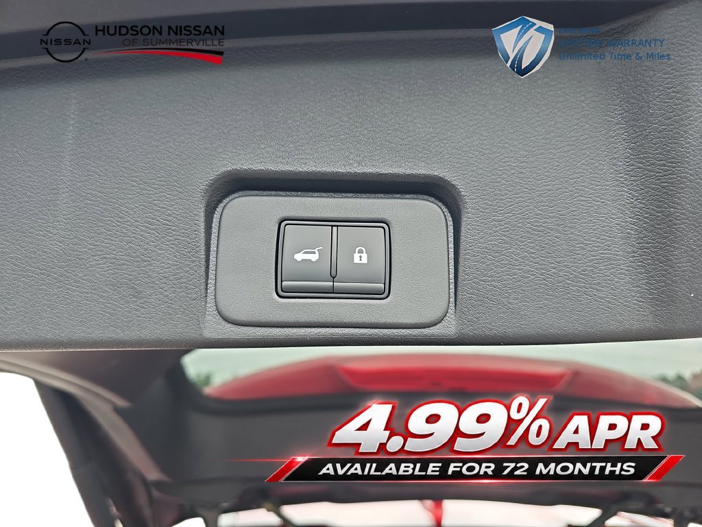 Used 2026 Nissan Rogue SV FWD image 35