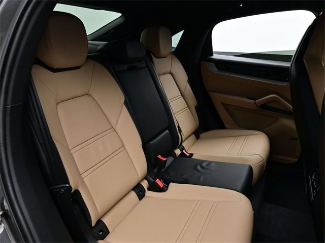 New 2026 Porsche Cayenne S image 16
