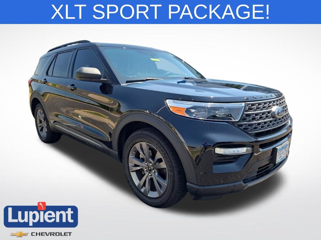 Used 2021 Ford Explorer XLT w/ Equipment Group 202A AWD/4WD image 1