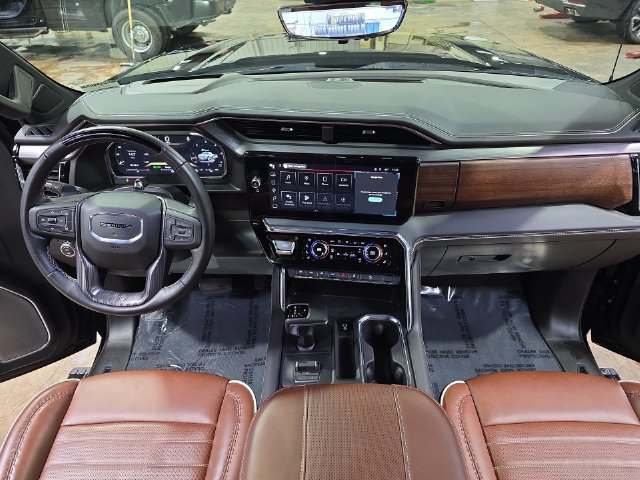 Used 2026 GMC Sierra 1500 Denali Ultimate AWD/4WD image 10
