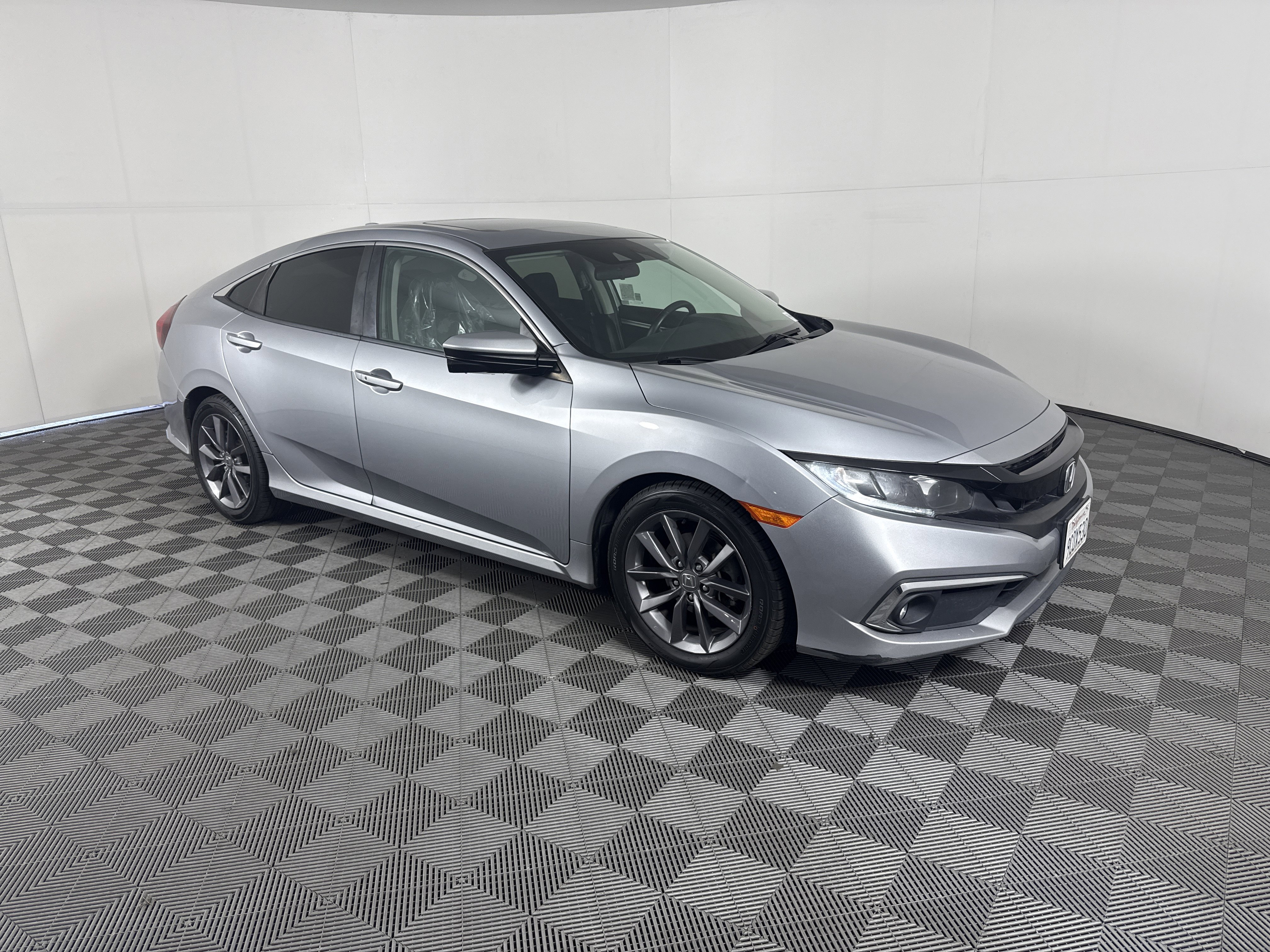 Certified 2019 Honda Civic EX image 2