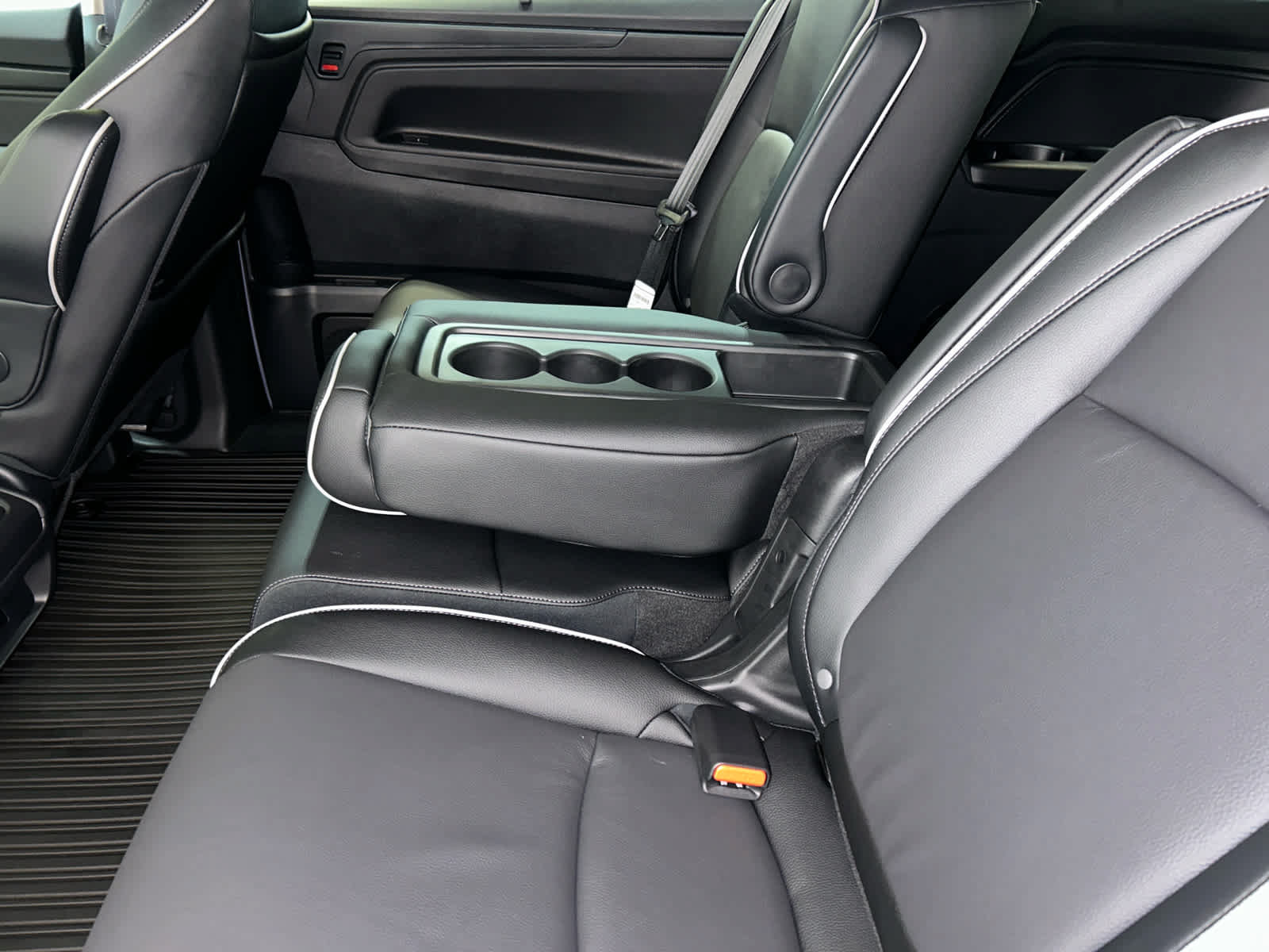 New 2027 Honda Odyssey Touring image 6