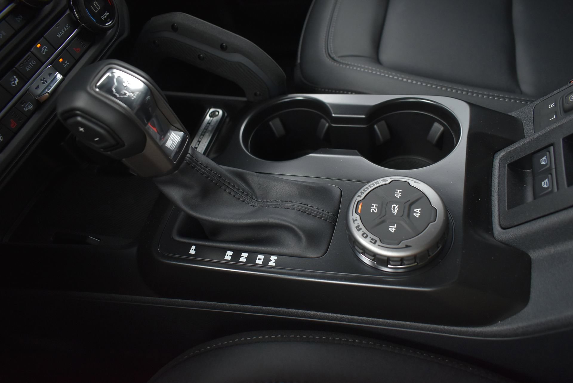 New 2025 Ford Bronco Badlands image 22