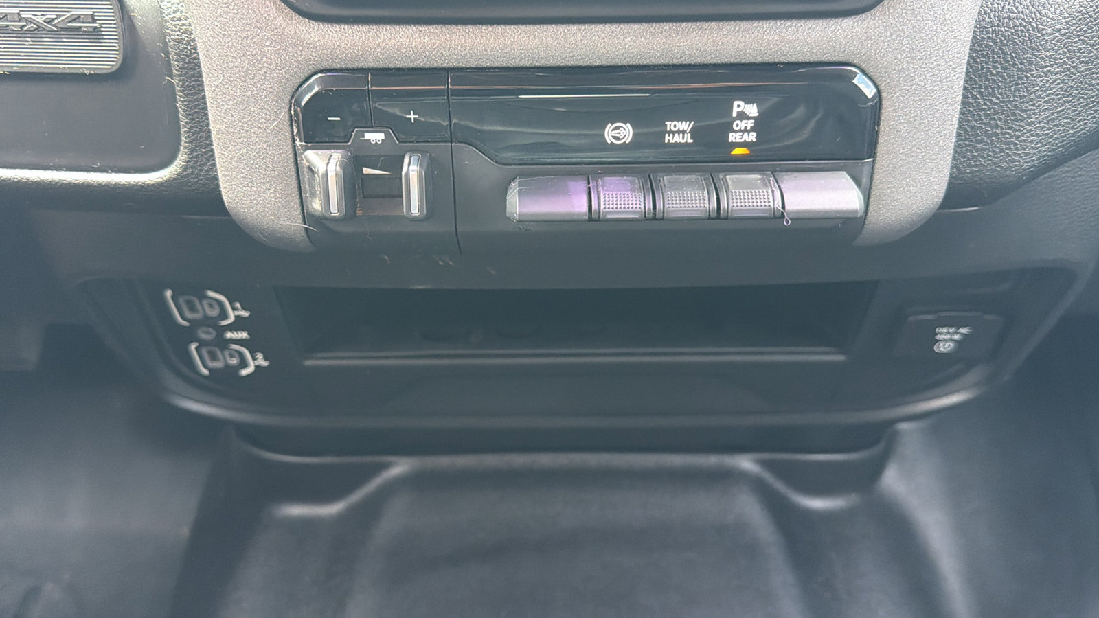 Used 2020 RAM 2500 Tradesman AWD/4WD image 22