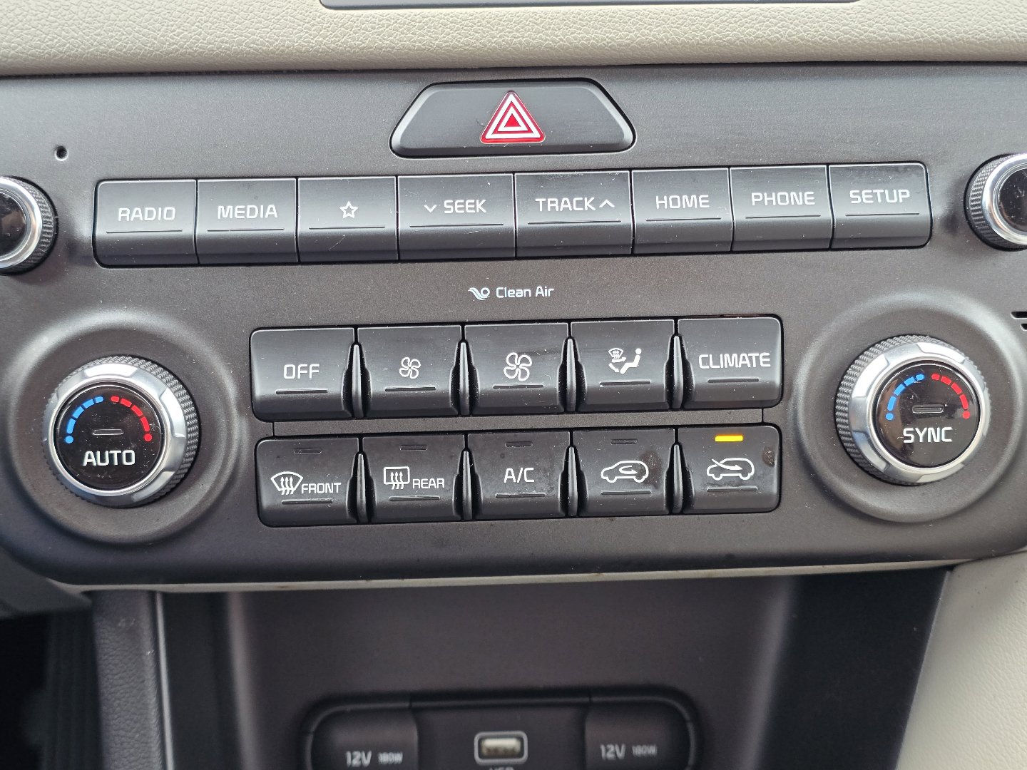 Used 2020 Kia Sportage LX w/ LX Popular Package image 7