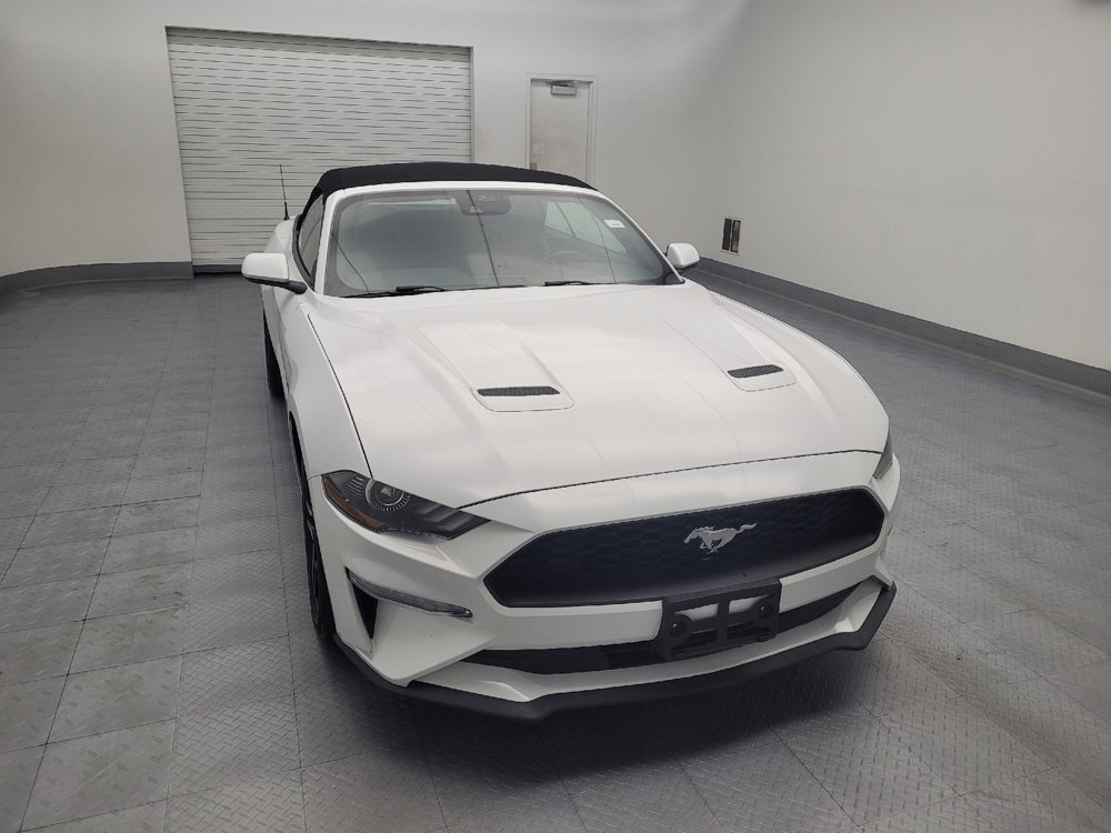 Used 2022 Ford Mustang Premium RWD image 14