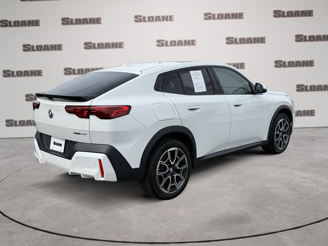 Certified 2025 BMW X2 xDrive28i image 5