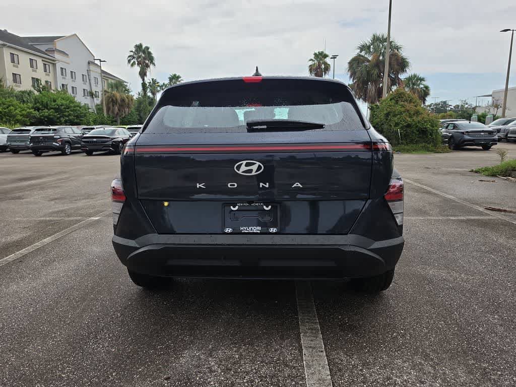 New 2027 Hyundai Kona SE FWD image 6