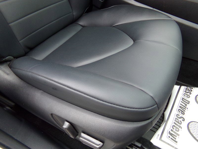 Used 2022 Toyota Highlander XLE image 25