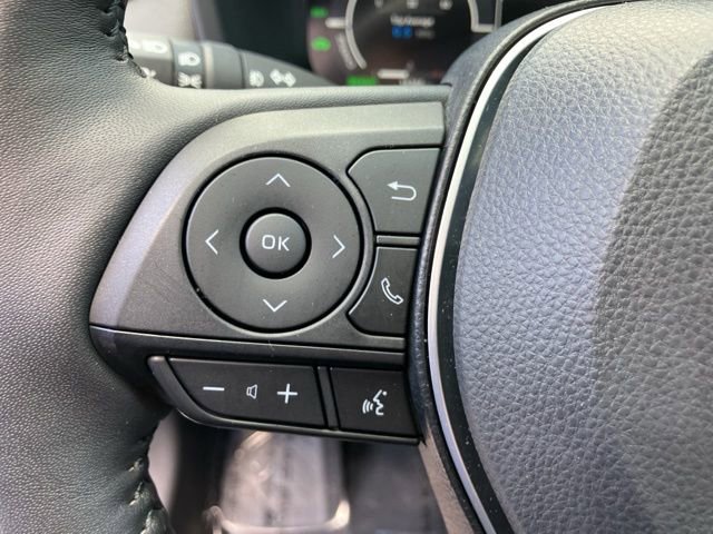 Used 2023 Toyota RAV4 Limited AWD/4WD image 31