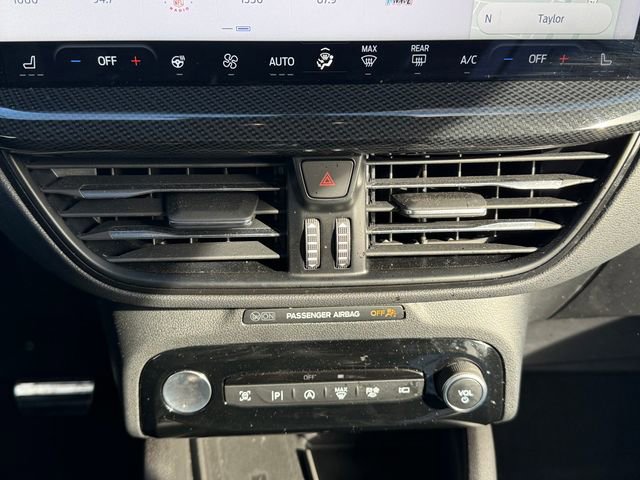 Certified 2023 Ford Escape ST-Line Elite w/ Premium Technology Package image 11