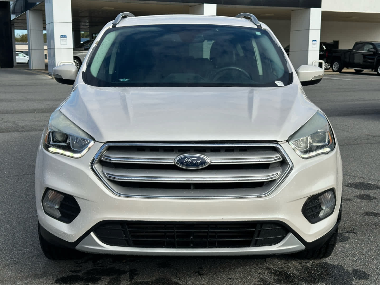 Used 2017 Ford Escape Titanium AWD/4WD image 3