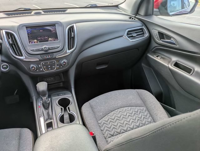 Used 2022 Chevrolet Equinox LT FWD image 18