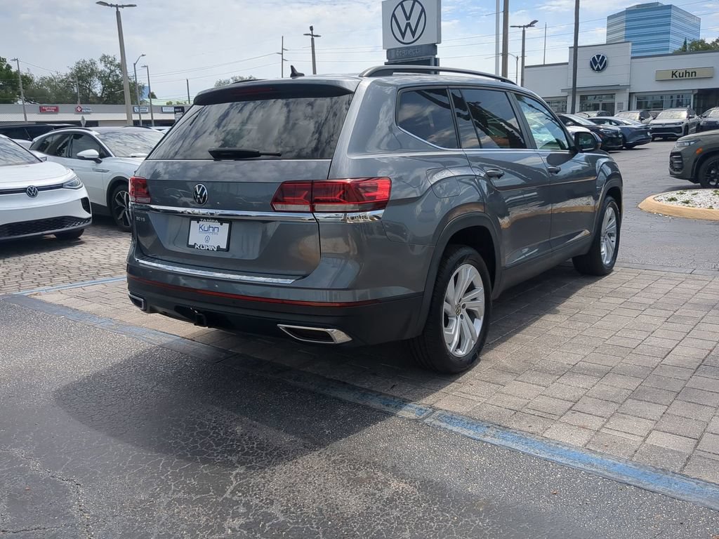 Used 2021 Volkswagen Atlas SE w/ Towing Package FWD image 4