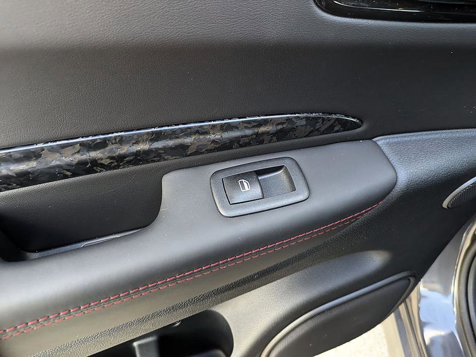 Used 2023 Dodge Durango R/T image 32