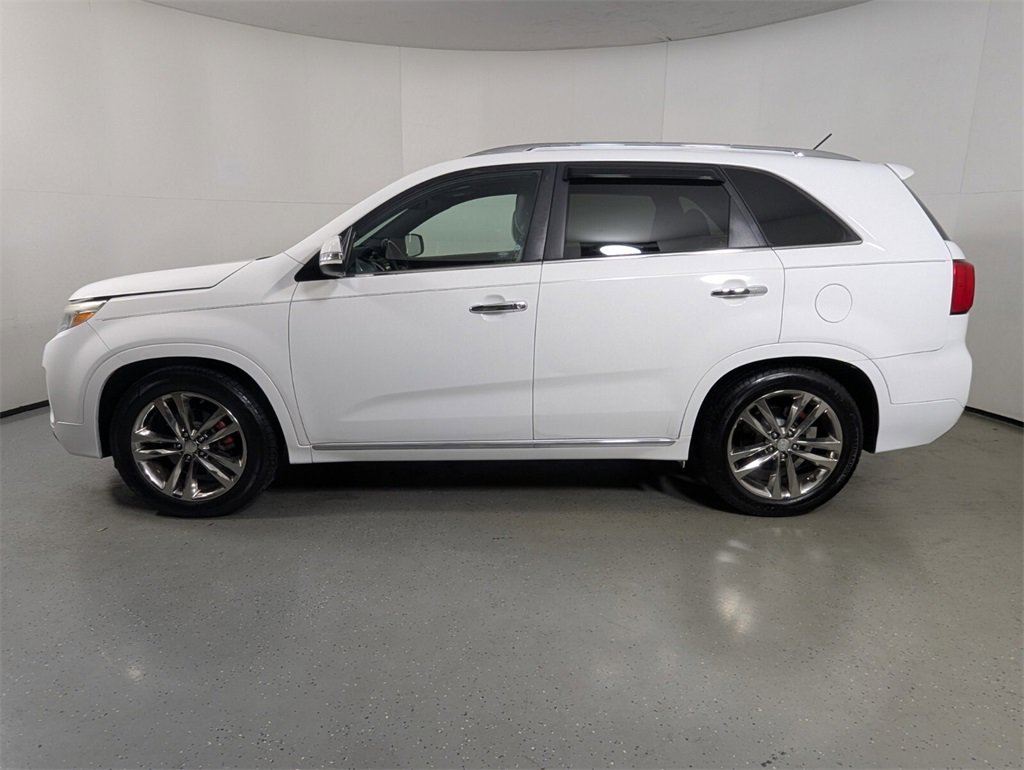 Used 2014 Kia Sorento SX w/ 3rd Row Package image 4