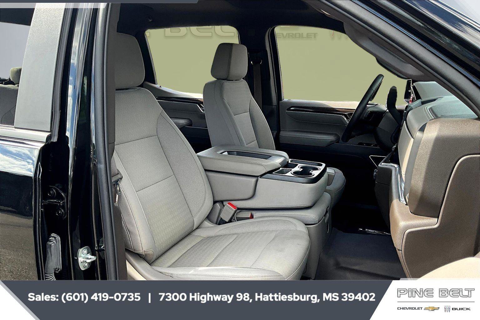 Used 2023 Chevrolet Silverado 1500 LT w/ Z71 Off-Road Package image 7