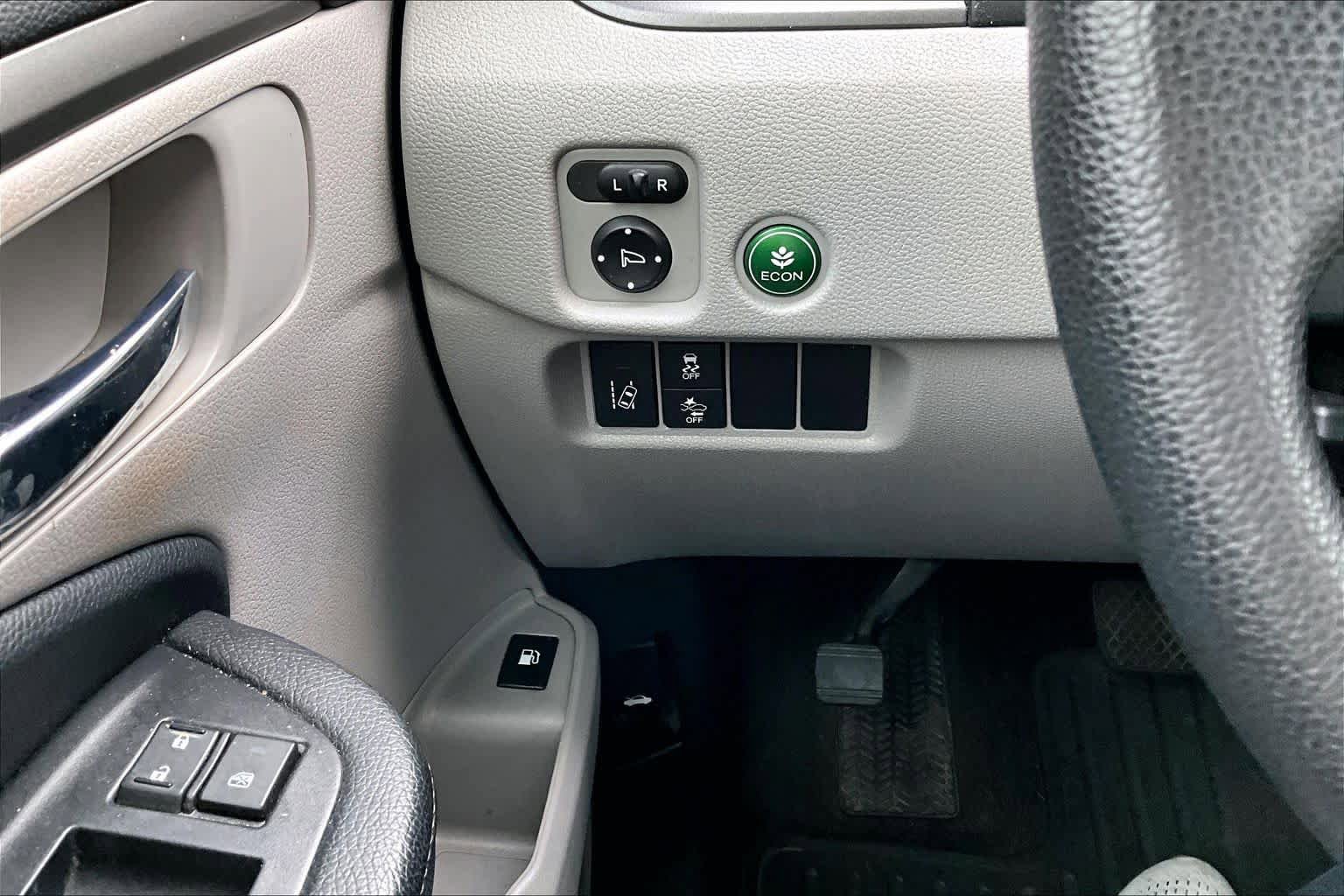 Used 2018 Honda Pilot EX image 31