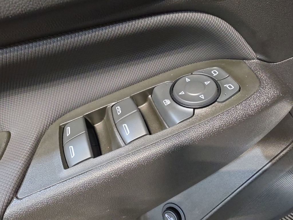 Used 2024 Chevrolet Equinox RS w/ LPO, Floor Liner Package image 15