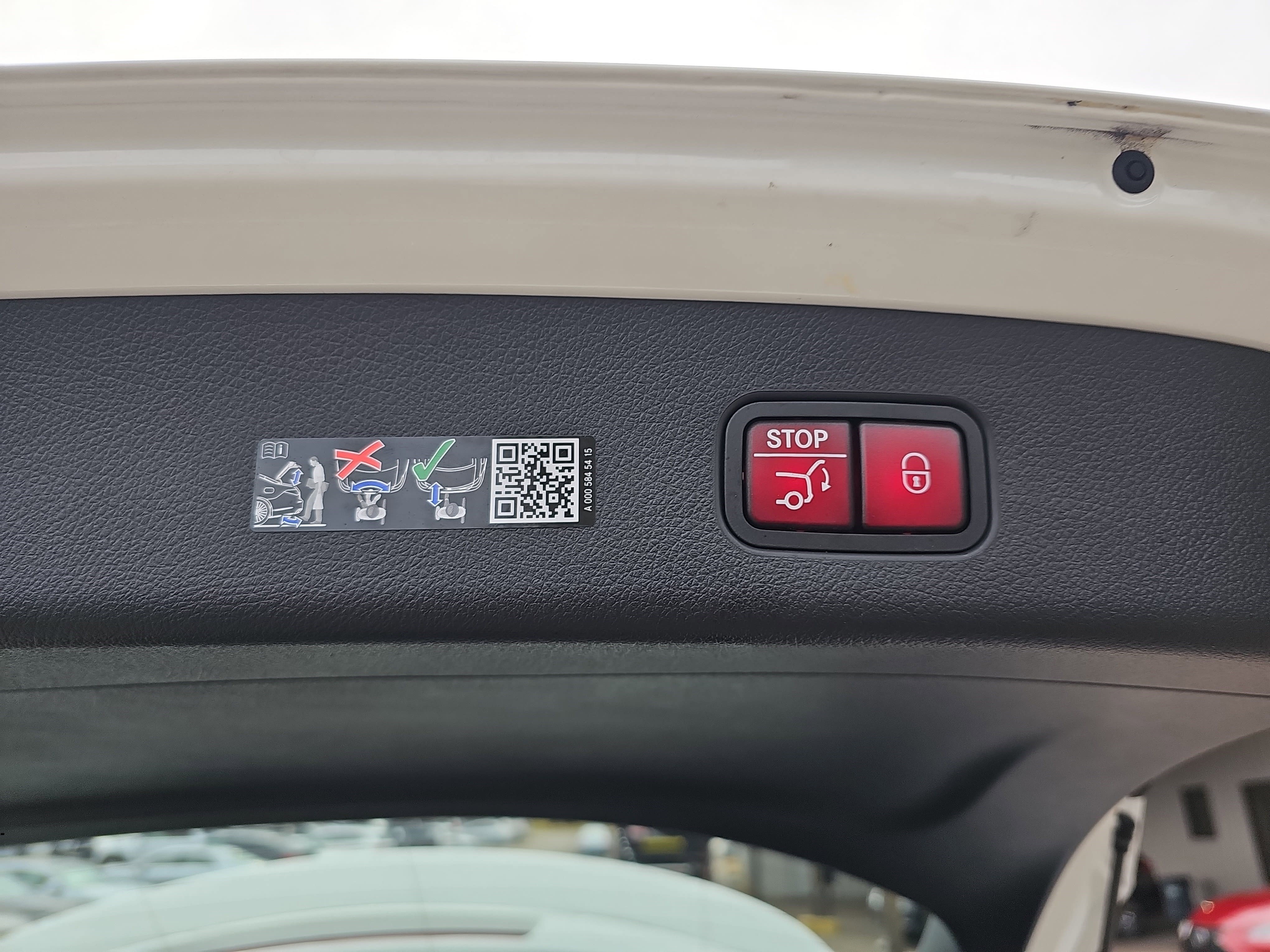 Certified 2026 Mercedes-Benz GLC 43 AMG 4MATIC image 15