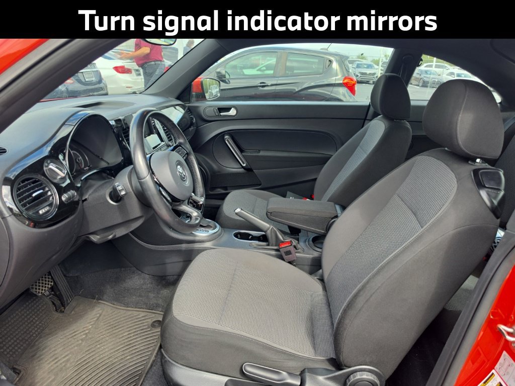 Used 2019 Volkswagen Beetle 2.0T S FWD image 9